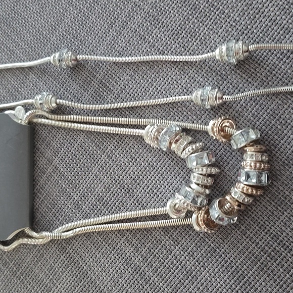 LIZ CLAIBORNE WOMEN'S FASHION JEWELRY BUNDLE OF 3 NECKLACES - Picture 13 of 13